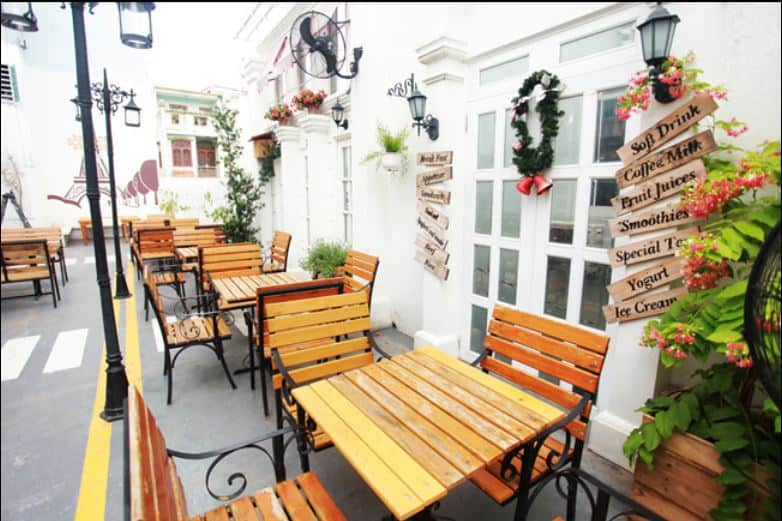 5 quán cà phê độc đáo nhất trên đường Phan Xích Long