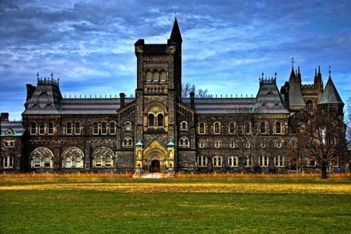 10 trường đại học đẹp nhất thế giới