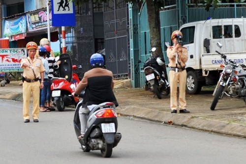 8 luật giao thông đường bộ cơ bản nhất nên biết