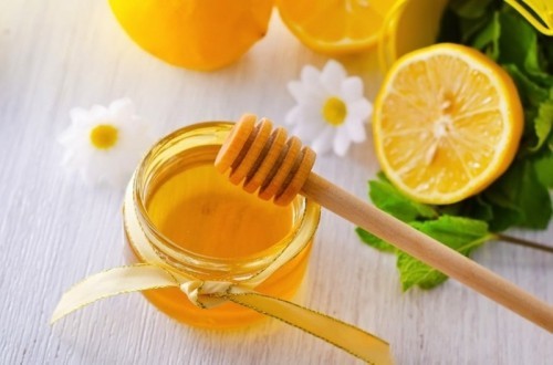 6 lợi ích cho sức khỏe của việc uống nước chanh trộn mật ong