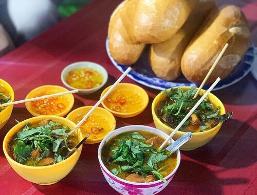 Top suggestions for cheap street food in HCM City