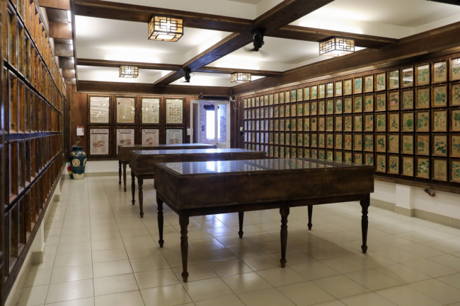 a museum with thousands of traditional medical artifacts, best destinations in binh duong vietnam, binh duong vietnam travel guide, compass travel vietnam, vietnam tourism, vietnam travel, what to do in binh duong vietnam, a museum with thousands of traditional medical artifacts