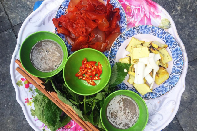 best destinations in hai phong vietnam, compass travel vietnam, food hai phong, hai phong vietnam travel guide, vietnam tourism, vietnam travel, what to do in hai phong vietnam, the delicious food with hai phong specialties