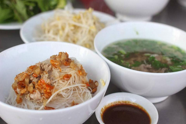 buon ma thuot vietnam travel guide, compass travel vietnam, food buon ma thuot, vietnam tourism, vietnam travel, what to do in buon ma thuot vietnam, name the delicious dishes of the land of buon ma thuot