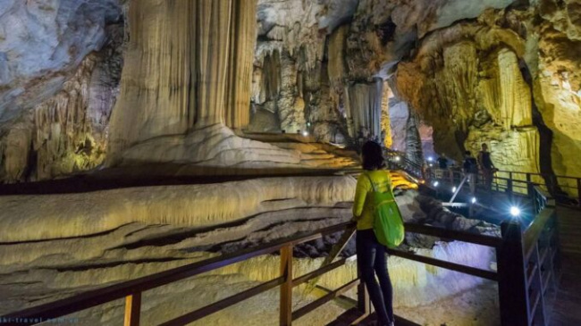 best destinations in phong nha vietnam, compass travel vietnam, phong nha vietnam travel guide, vietnam tourism, vietnam travel, what to do in phong nha, going on tour of heavenly cave has nothing attractive