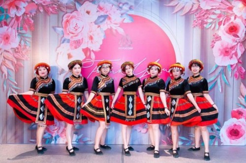 7 cửa hàng cho thuê trang phục truyền thống các nước đẹp nhất hà nội