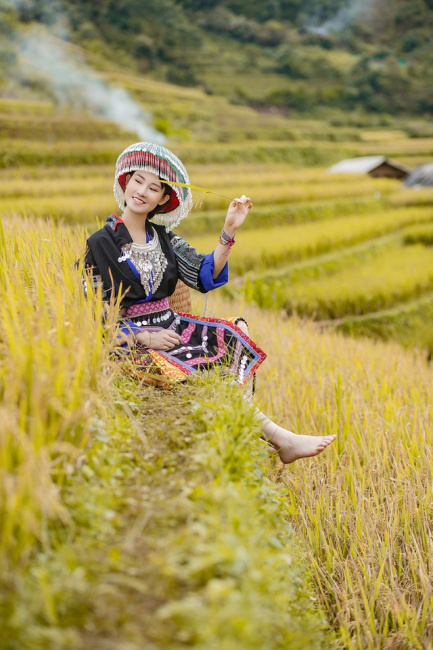 best destinations in yen bai vietnam, compass travel vietnam, mu cang chai yen bai, travel to vietnam, what to do in yen bai vietnam, yen bai vietnam travel guide, miss asia tourism is infatuated with the beauty of autumn tu le, mu cang chai