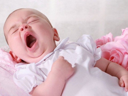 12 lý do khiến trẻ nhỏ thường hay quấy khóc