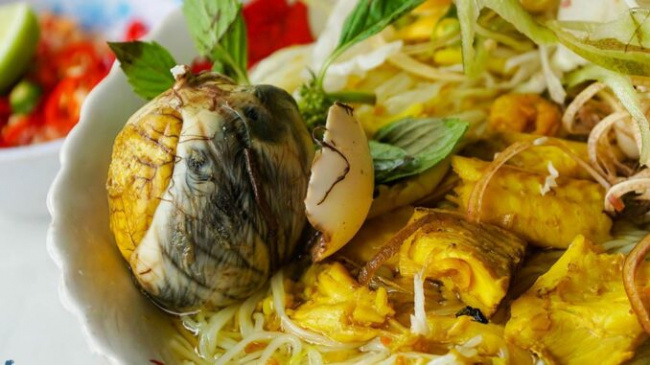 Do not miss these 8 dishes while on tour to explore the Western Vietnam