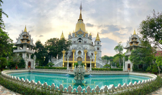 beautiful temples in saigon, best destinations in ho chi minh city vietnam, compass travel vietnam, ho chi minh city vietnam travel guide, travel to vietnam, visit the 5 most beautiful temples in saigon