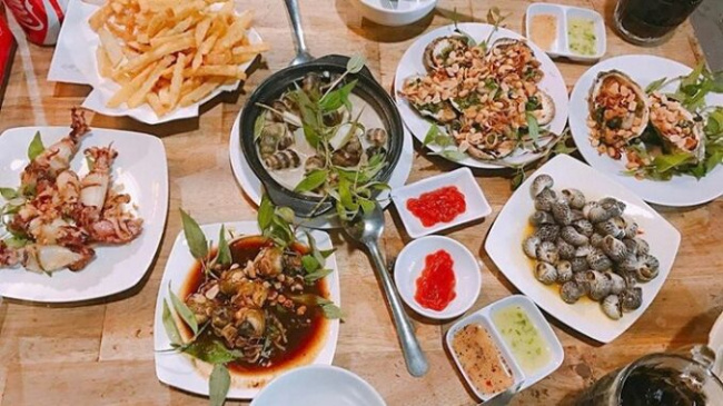 Quickly save places to eat delicious snails in Saigon