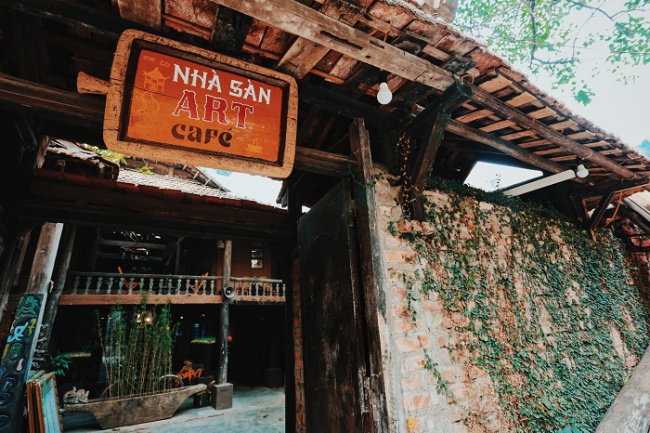 best destinations in hanoi vietnam, compass travel vietnam, hanoi vietnam travel guide, nostalgic cafes hanoi, travel to vietnam, what to do in hanoi vietnam, find old hanoi in 6 nostalgic cafes