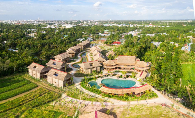 can tho ecolodge, con khuong resort, dong ha fortunland can tho hotel, iris hotel can tho, nesta hotel, ninh kieu riverside hotel, ttc hotel premium can tho, van phat riverside hotel, victoria can tho, west hotel, top 10 4-star hotels worth staying the most in can tho