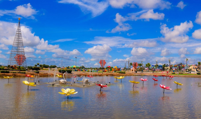 compass travel vietnam, hau giang inside guide, hau giang itinerary, hau giang travel guide, hau giang vietnam, mekong delta, transport to hau giang, travel to hau giang, travel to vietnam, check in immediately the magnificent ancient wonder park of hau giang which has just appeared in the west