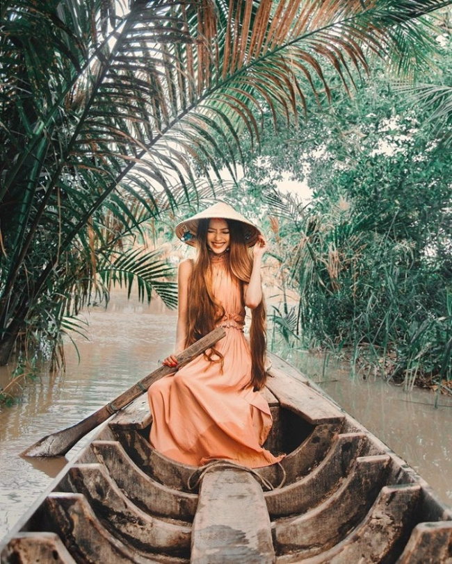 compass travel vietnam, hotels in mekong delta, mekong delta, mekong delta travel guide, mekong delta vietnam tourism, travel to vietnam, western delicacies, what to do in the mekong delta, revealing what is the most beautiful season of the year to travel to the west