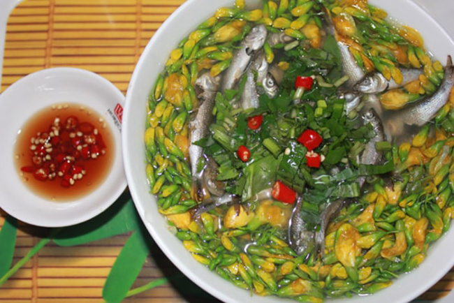 compass travel vietnam, hotels in mekong delta, mekong delta, mekong delta travel guide, mekong delta vietnam tourism, travel to vietnam, western delicacies, what to do in the mekong delta, classic linh cotton fish hotpot – a delicious dish in the western season, causing nostalgia