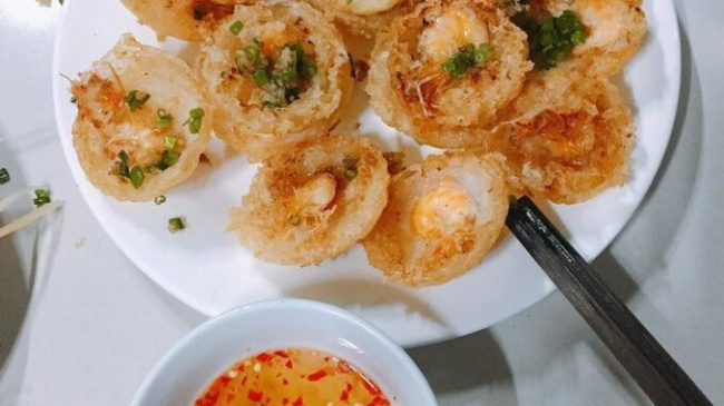 Together with the best friends, there are 1 – 0 – 2 delicious foods Vung Tau