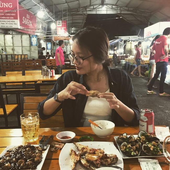 compass travel vietnam, transport to vung tau, travel to vietnam, travel to vung tau, vung tau inside guide, vung tau itinerary, vung tau night market, vung tau travel guide, vung tau vietnam, vung tau night market – an attractive tourist destination for night dining