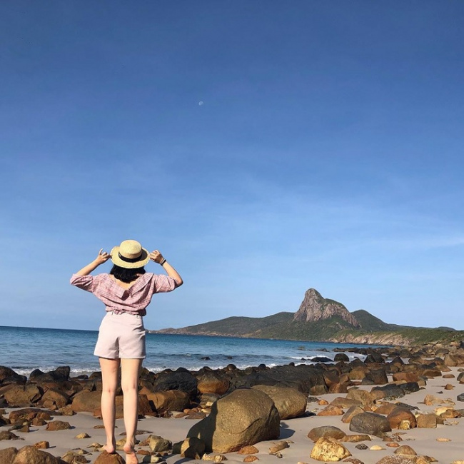 compass travel vietnam, con dao inside guide, con dao islands, con dao travel guide, con dao vietnam, transport to con dao, travel to con dao, travel to vietnam, ‘traveling on the swing’ con dao tourism and 7 points do not miss