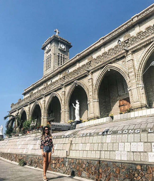 compass travel vietnam, nha trang inside guide, nha trang stone church, nha trang travel guide, nha trang vietnam, transport to nha trang, travel to nha trang, travel to vietnam, explore the beautiful architecture of nha trang stone church