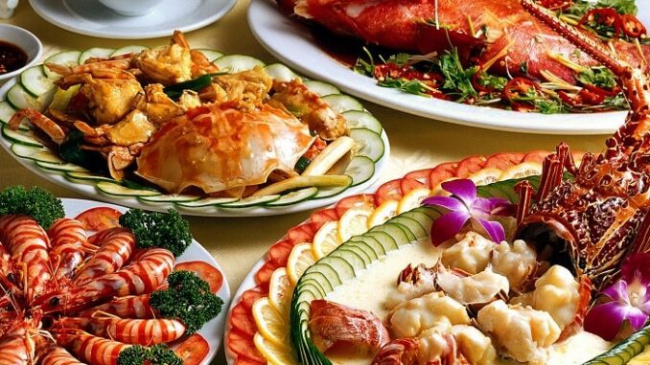 5 delicious seafood restaurants in Ha Long, fresh food and listed prices