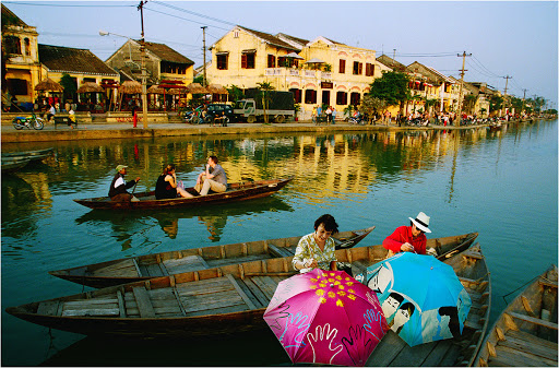 Beautiful photos that prove Hoi An is the best tourist city in the world 2020