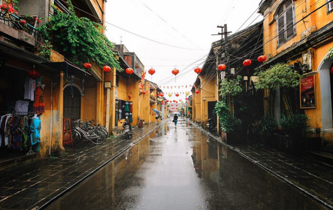compass travel vietnam, hoi an ancient town, hoi an inside guide, hoi an travel guide, hoi an vietnam, transport to hoi an, travel to hoi an, travel to vietnam, there is a beautiful hoi an, poetic poetry on rainy days
