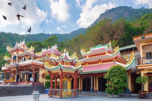 5 ngôi chùa nổi tiếng nhất ở tây ninh