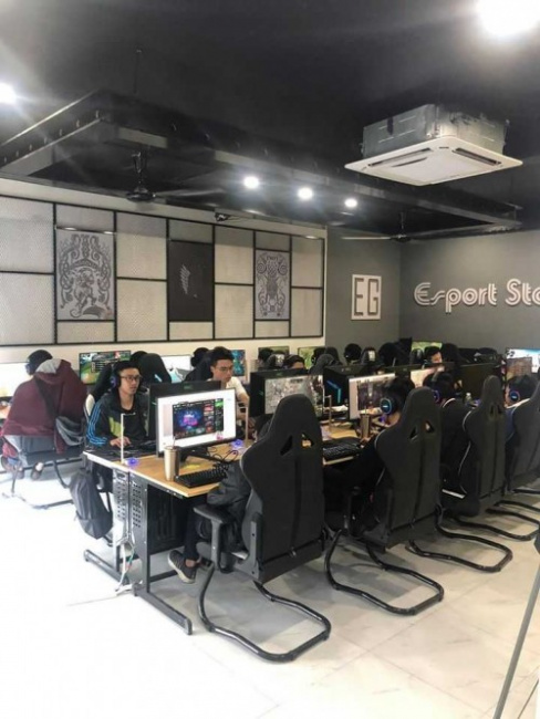 10 phòng cyber game đẹp mắt ở hà nội dành cho game thủ