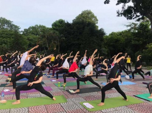 8 phòng tập yoga tốt nhất quận phú nhuận, tp. hcm