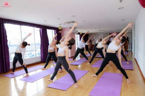 8 phòng tập yoga tốt nhất quận phú nhuận, tp. hcm