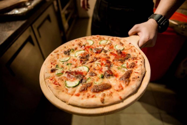 6 địa chỉ thưởng thức pizza ngon hấp dẫn tại quận ba đình, hà nội