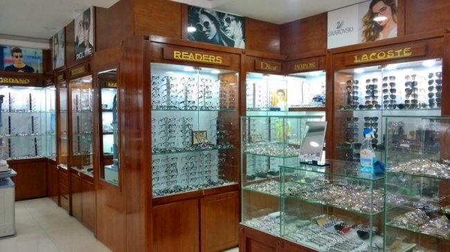 7 cửa hàng mắt kính uy tín nhất tại quận tân phú, tp. hcm