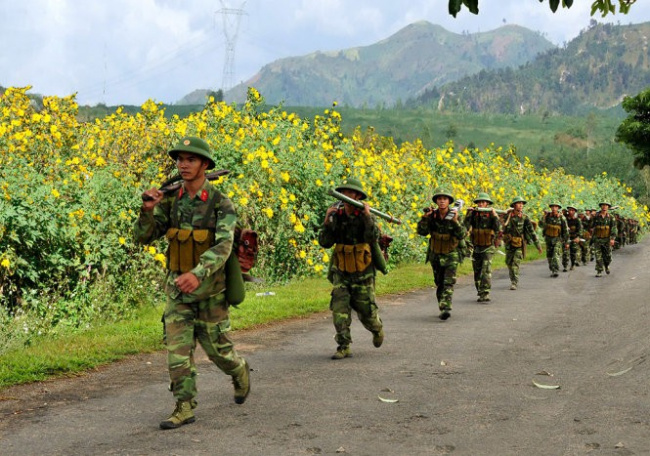 10 bài thơ hay của nhà thơ nguyễn sĩ đại