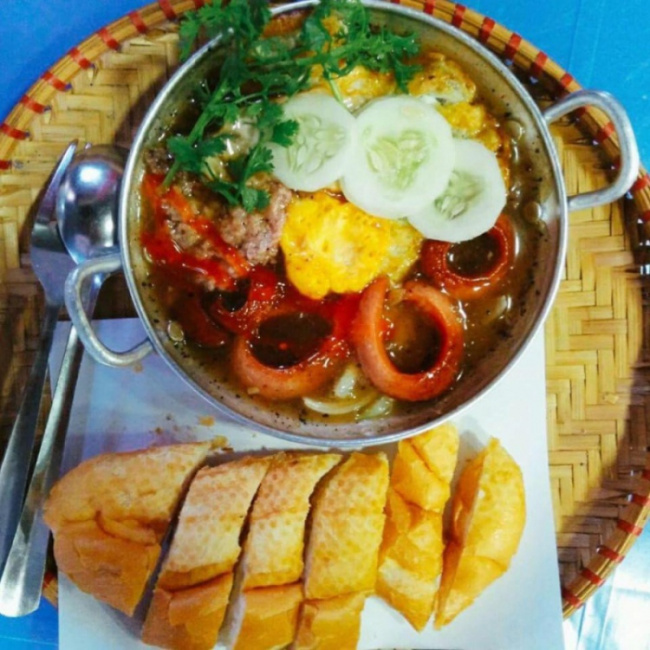 5 Quán bánh mỳ chảo ngon nhất quận Thanh Xuân, Hà Nội