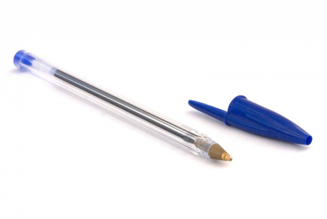 15 bài văn thuyết minh về chiếc bút bi hay nhất