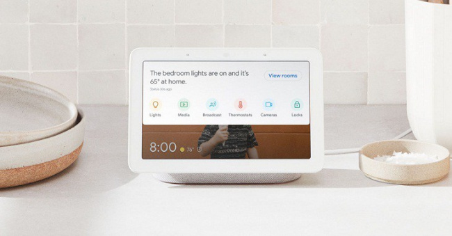So sánh Amazon Echo Show 8 và Google Nest Hub, màn hình thông minh nào tốt hơn?