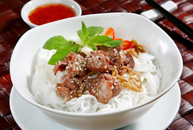 10 Món ăn đặc sản nên nếm thử một lần khi đến Hà Tĩnh