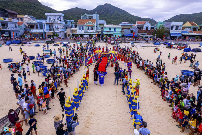 fish festivals, quy nhon, the beauty of nhon hai island commune, picturesque fishing village in the coastal town of quy nhon