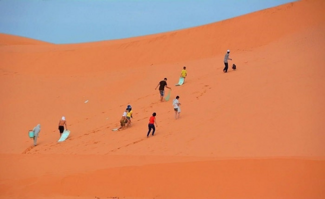 du lịch phan thiết, đồi cát mũi né – tiểu sa mạc giữa lòng phan thiết
