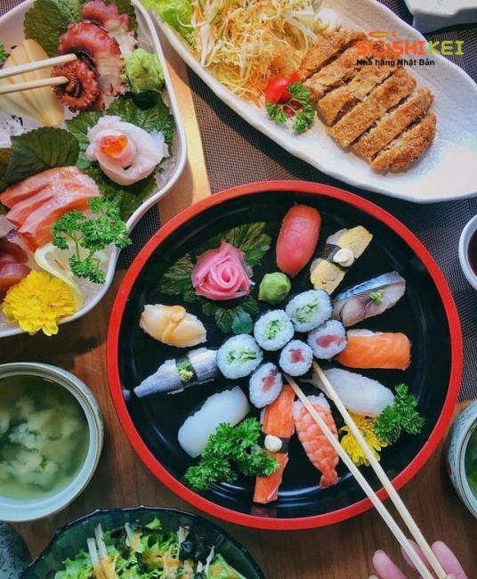 Sushi Kei Nguyễn Chí Thanh với menu sushi Nhật Bản đỉnh cao