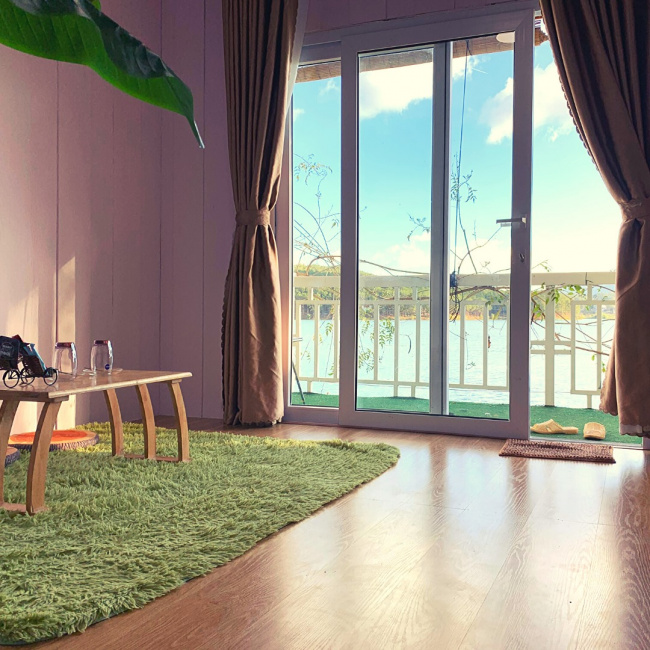 lưu trú ở đà lạt, review 10 homestay hồ tuyền lâm giá rẻ, view hồ cực đẹp