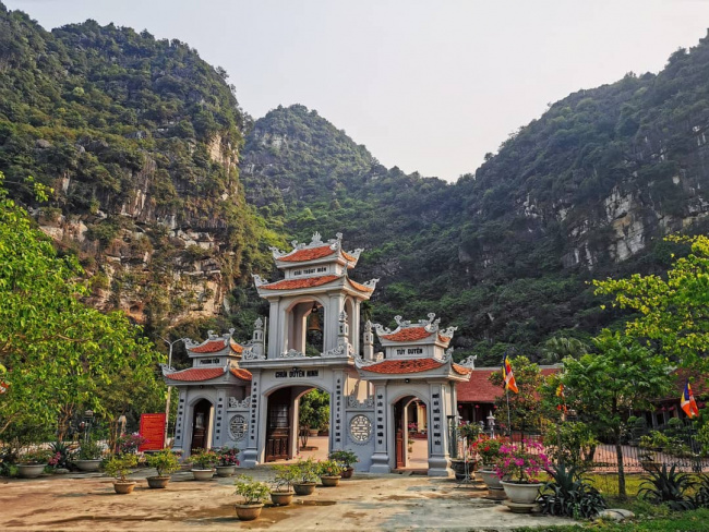 Chùa Duyên Ninh – ngôi chùa se duyên linh thiêng ở Ninh Bình
