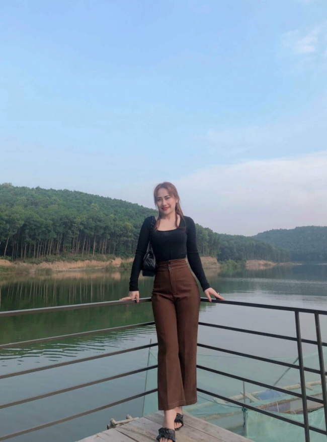Cuối tuần check in ‘cực chất’ tại hồ Đồng Chương Ninh Bình