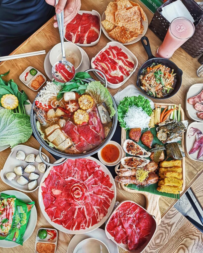 Ăn “cực đã” top 15 nhà hàng lẩu Thái ngon Hà Nội chua cay hấp dẫn