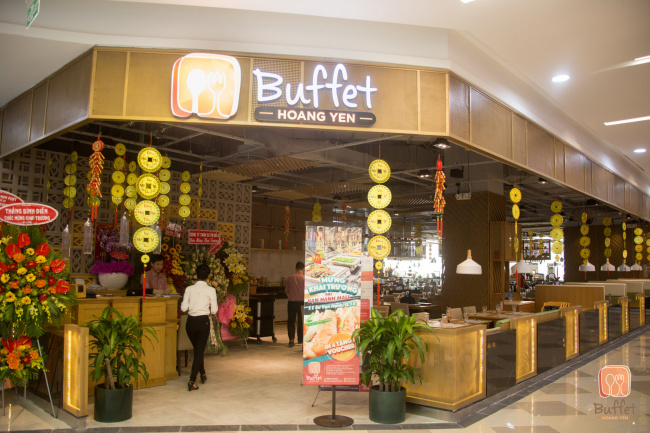 ‘Đột nhập’ Buffet Hoàng Yến thưởng thức món Việt thơm ngon đúng điệu
