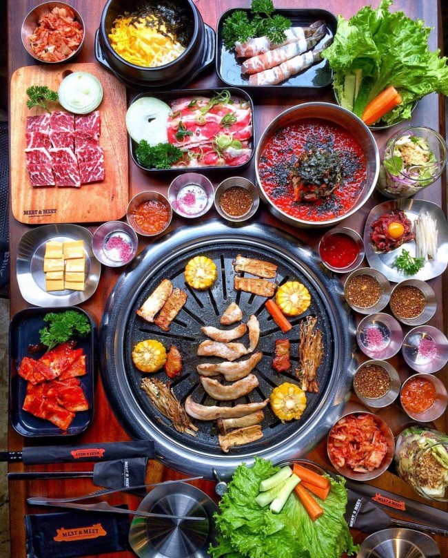 Review Meat & Meet BBQ Huỳnh Thúc Kháng – nhà hàng container tại Sài Gòn