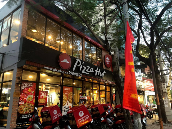 Review nhà hàng Pizza Hut Xuân La cực chi tiết: Không gian, menu, đánh giá…