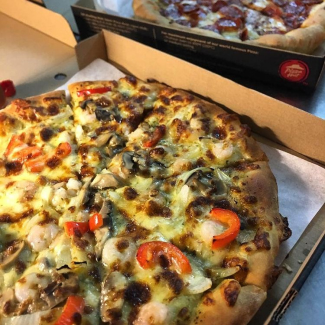 ăn chơi hà nội, đánh giá pizza hut bạch mai chất lượng, giá cả… có đáng để thử?