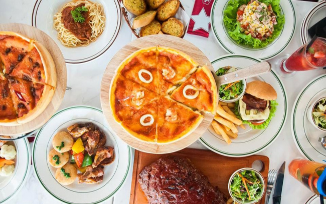 Review tất tần tật về nhà hàng Cowboy Jack Pizza Hà Nội: không gian, menu, giá cả…